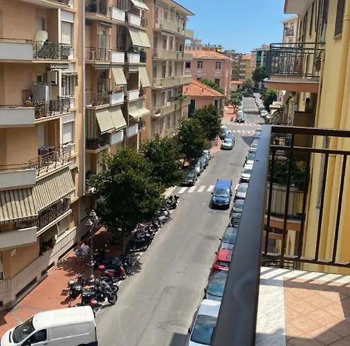 L'orchidea 3* Βεντιμίλια